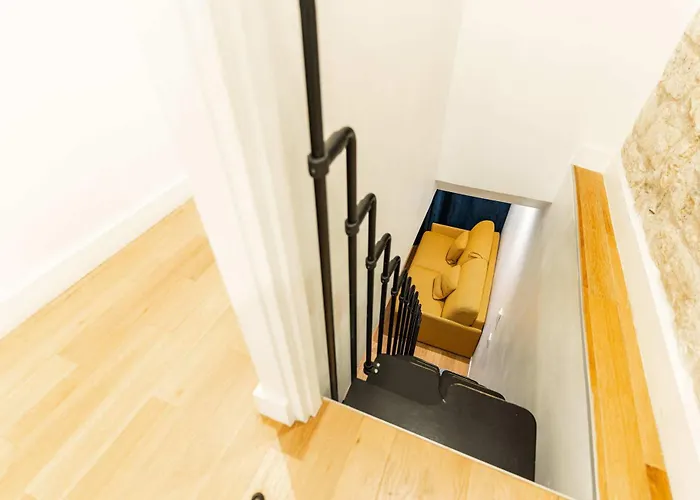 Loft 4 Bedroom Montmartre Pigalle Ac By Lcc Agency