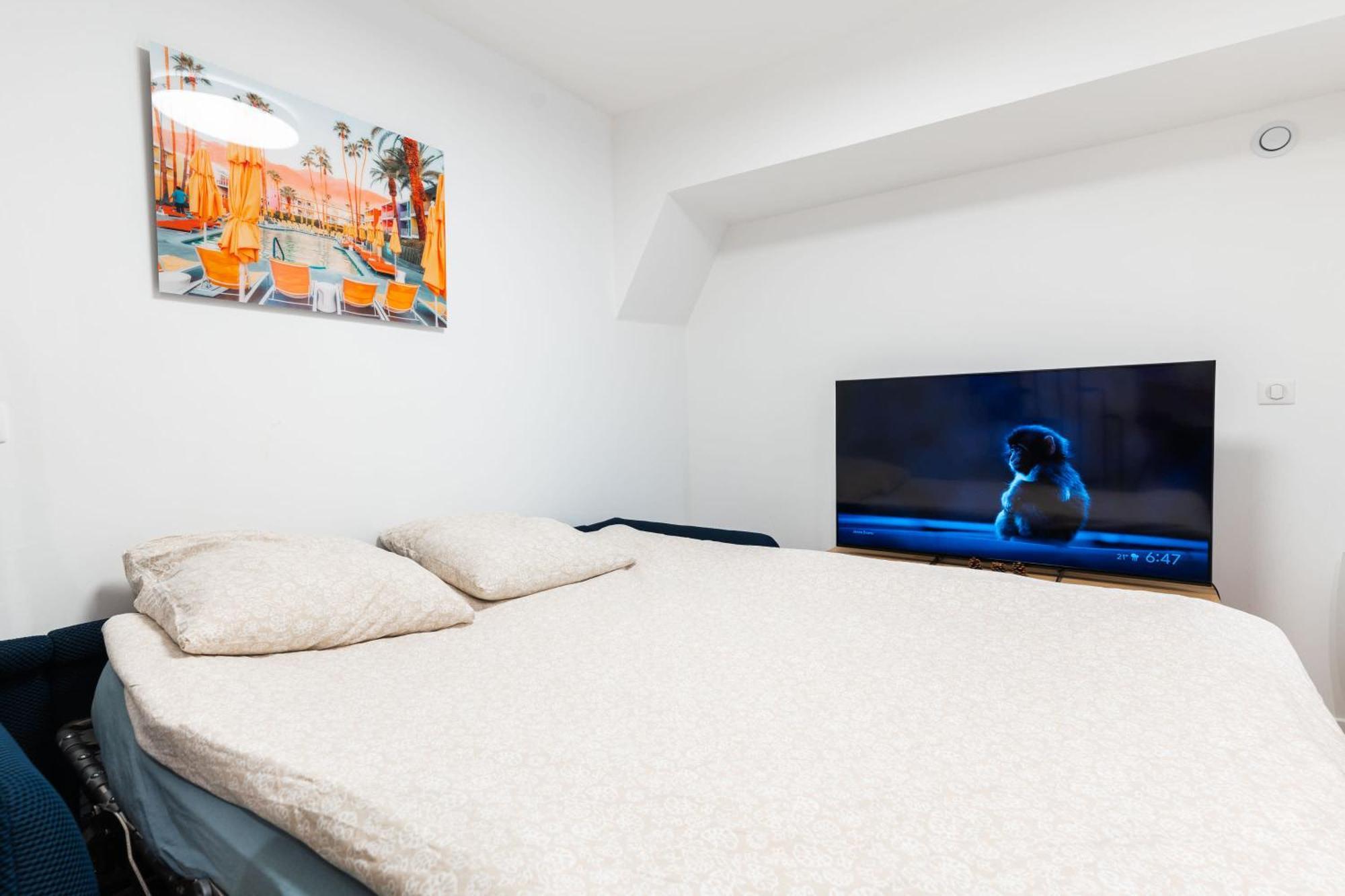 Loft 4 Bedroom Montmartre Pigalle Ac By Lcc Agency Appartement Parijs