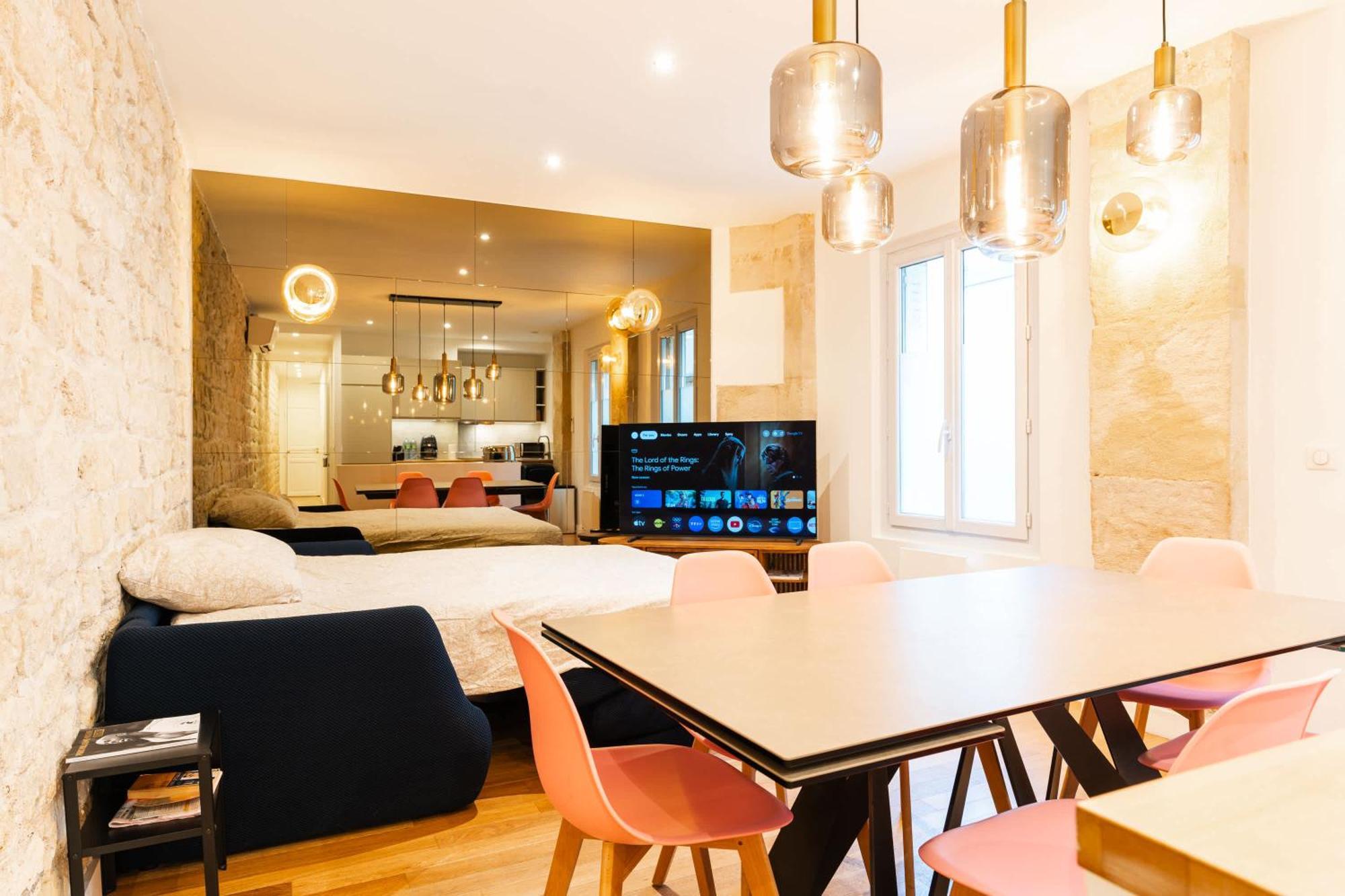 Loft 4 Bedroom Montmartre Pigalle Ac By Lcc Agency Appartement