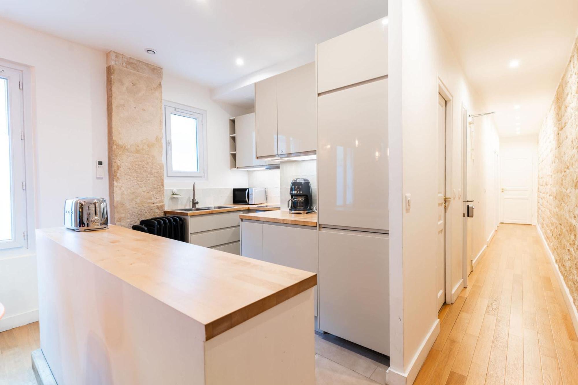 Loft 4 Bedroom Montmartre Pigalle Ac By Lcc Agency Appartement